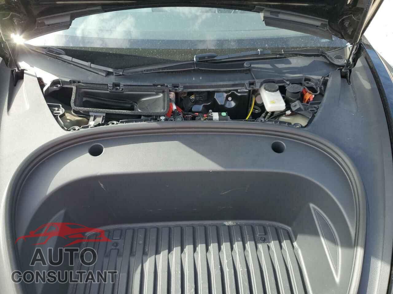 TESLA MODEL 3 2023 - 5YJ3E1EB0PF663000