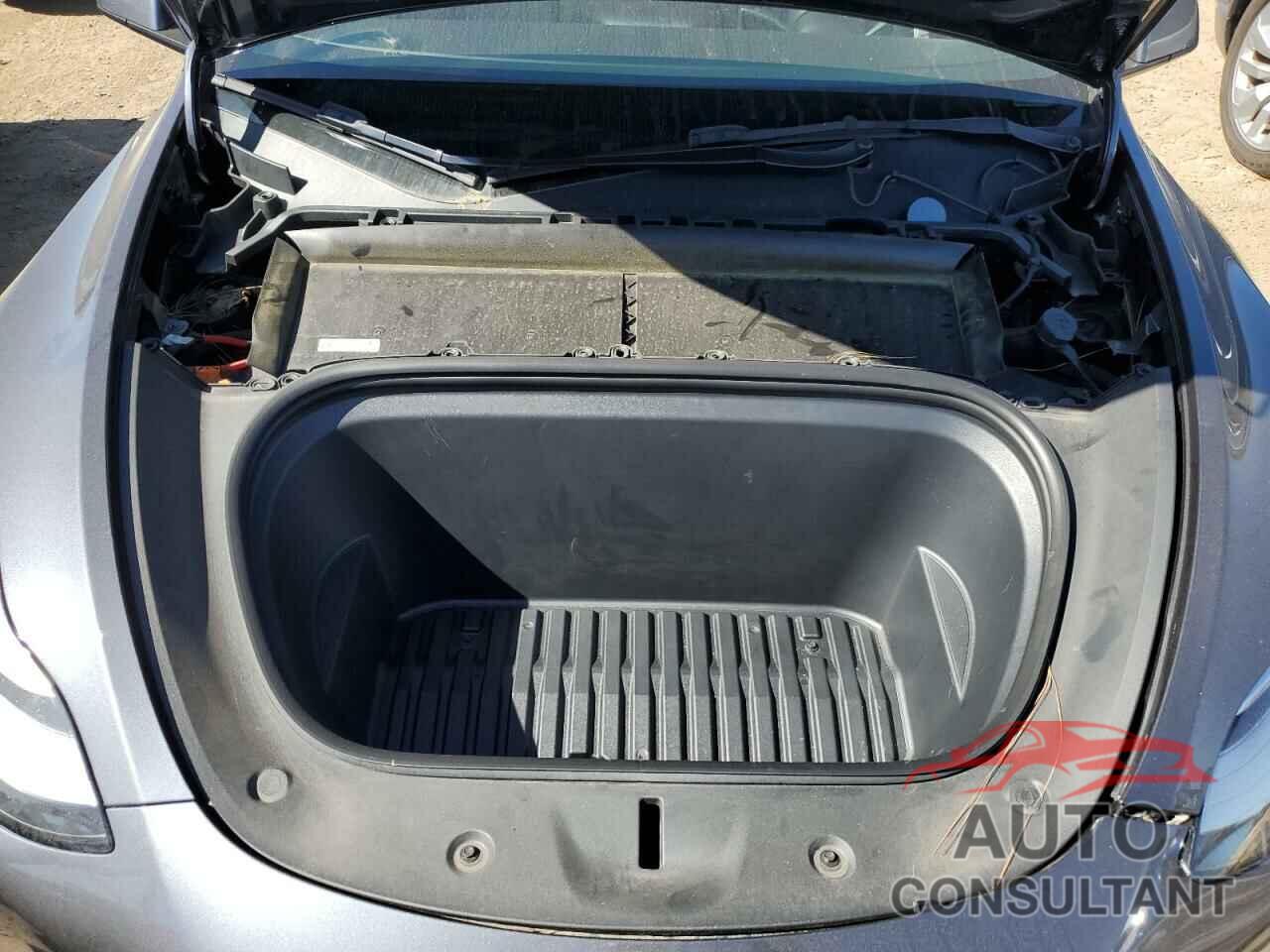 TESLA MODEL Y 2022 - 7SAYGDEE2NF402320