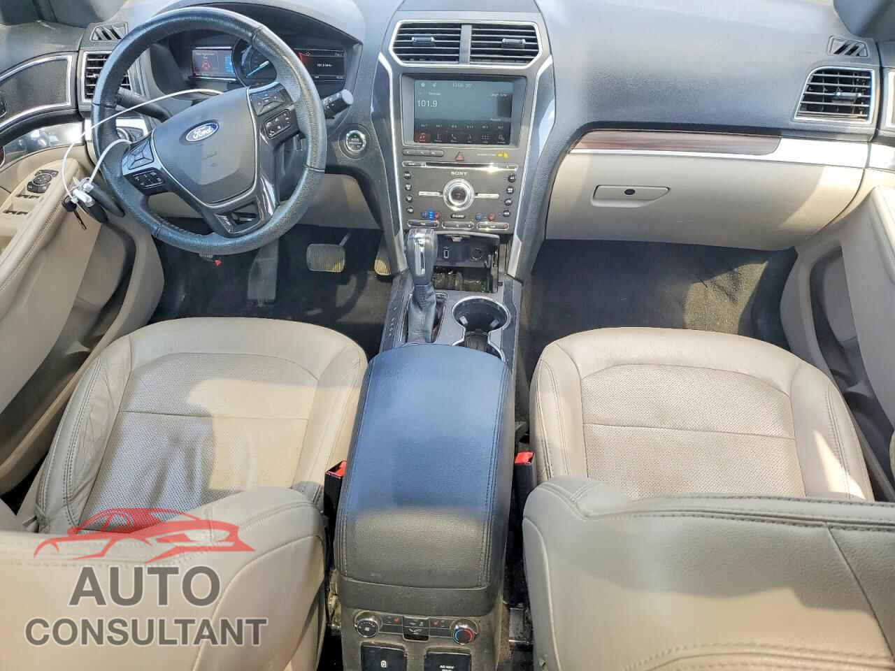 FORD EXPLORER 2018 - 1FM5K8FHXJGB08562