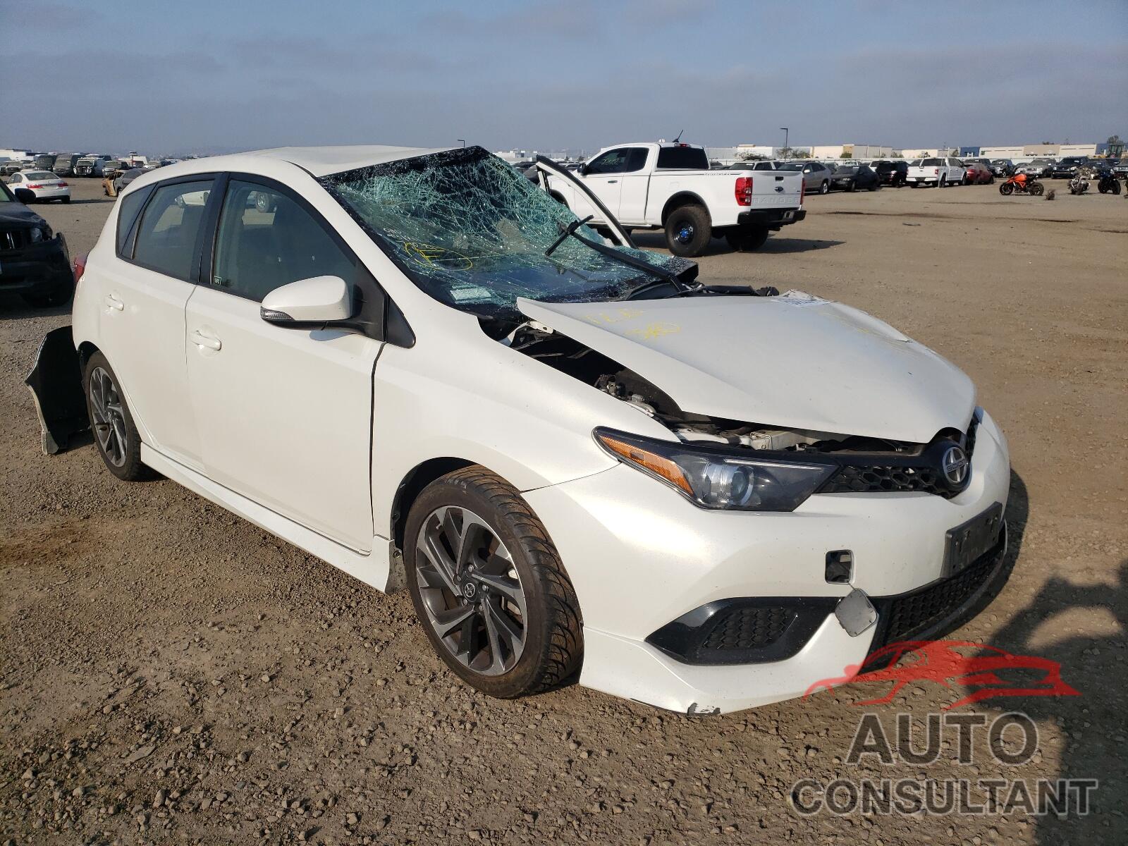 TOYOTA SCION 2016 - JTNKARJE7GJ516876