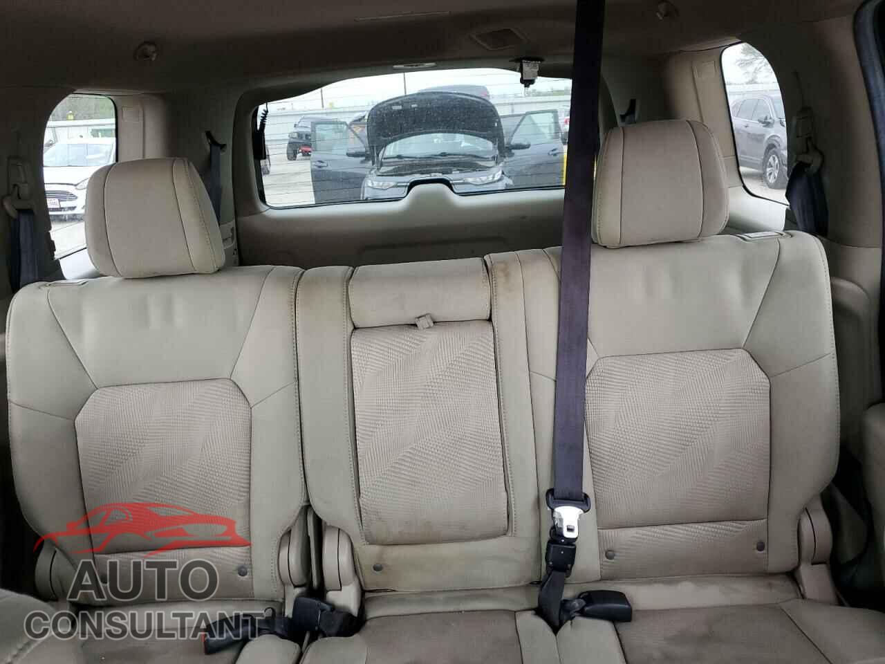 HONDA PILOT 2012 - 5FNYF3H24CB013638