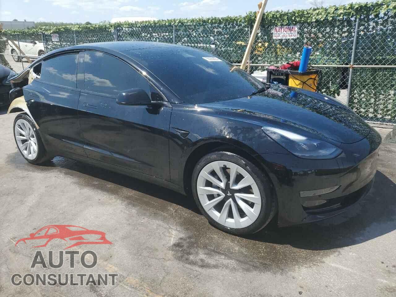 TESLA MODEL 3 2023 - 5YJ3E1EA8PF490138