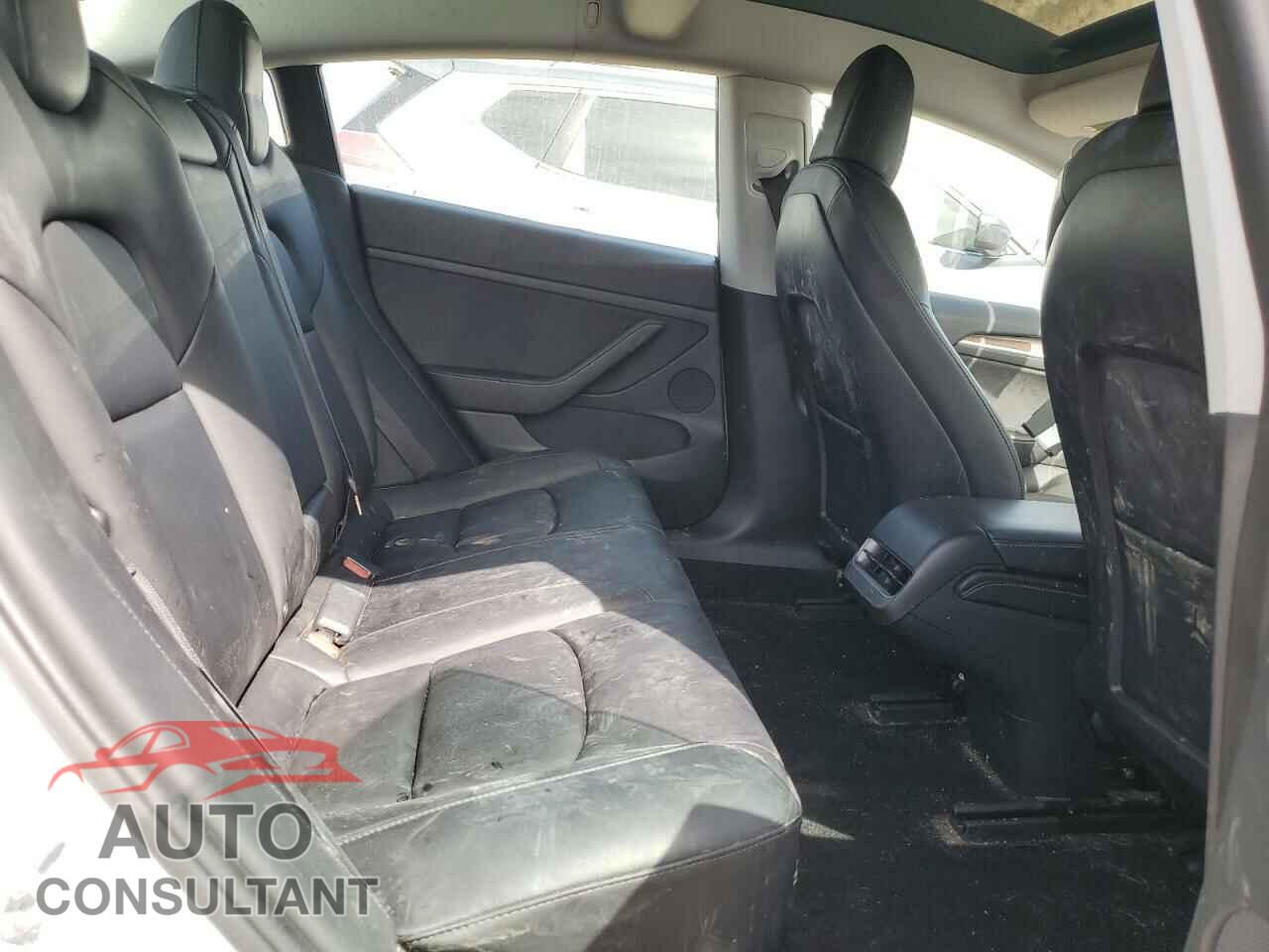 TESLA MODEL 3 2022 - 5YJ3E1EA2NF156426
