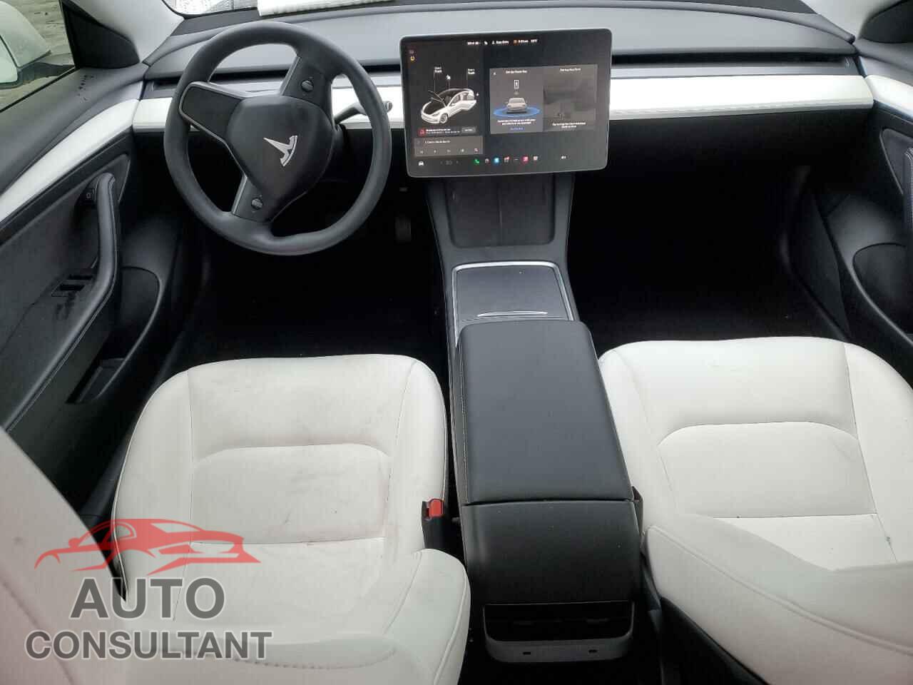 TESLA MODEL 3 2021 - 5YJ3E1EA4MF095854