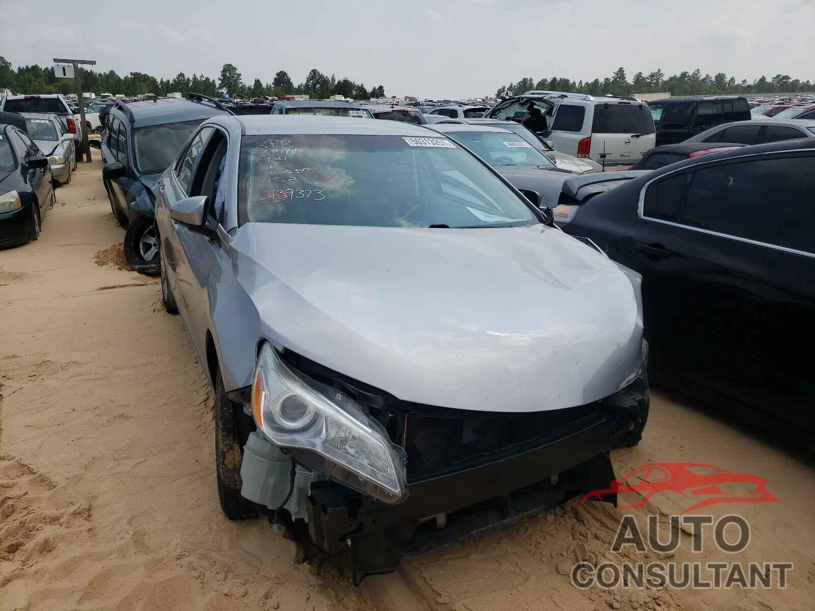 TOYOTA CAMRY 2016 - 4T4BF1FK5GR563491