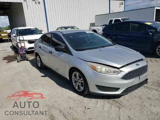 FORD FOCUS 2016 - 1FADP3E26GL304666