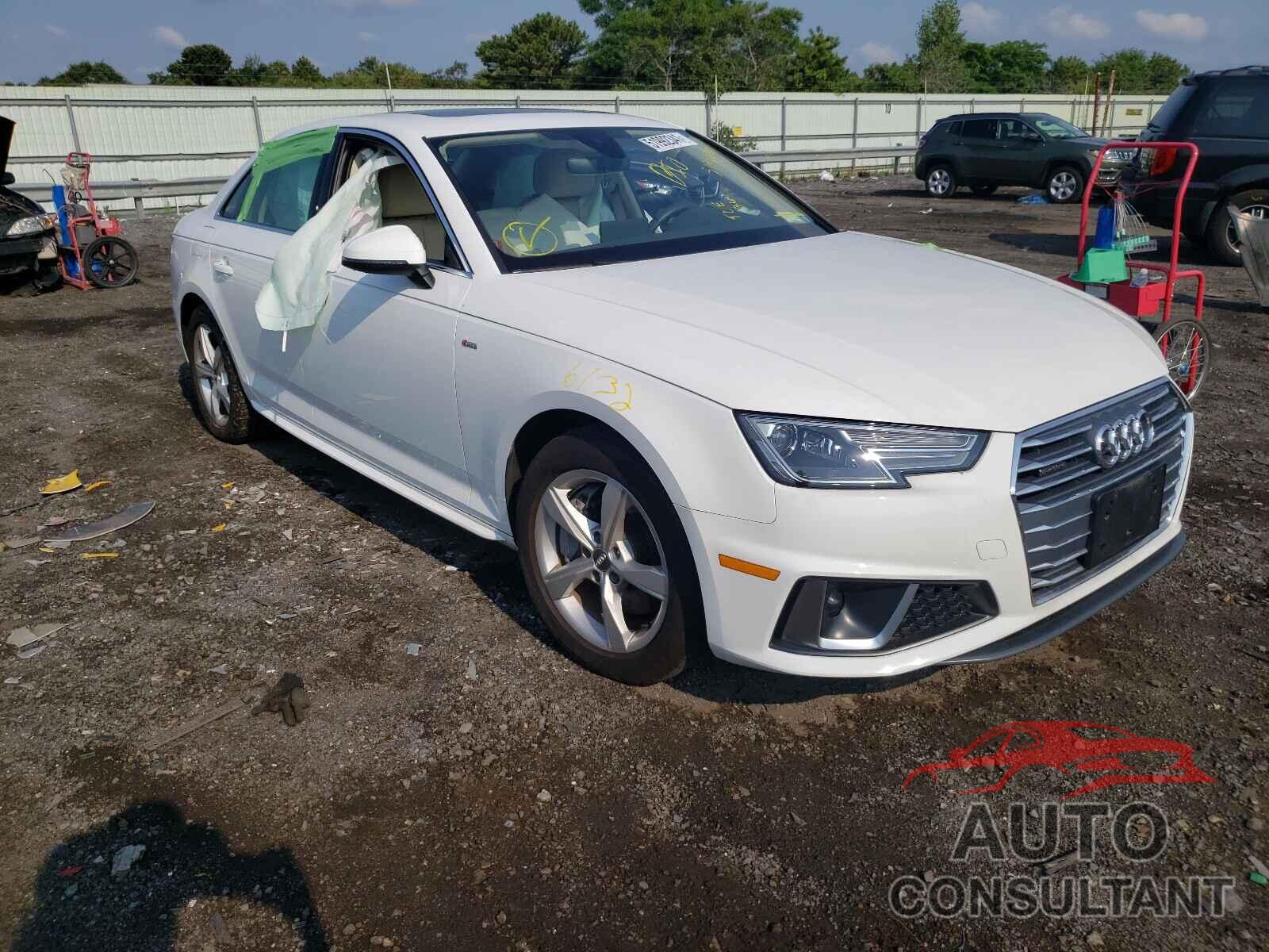 AUDI A4 2019 - WAUDNAF45KN019391