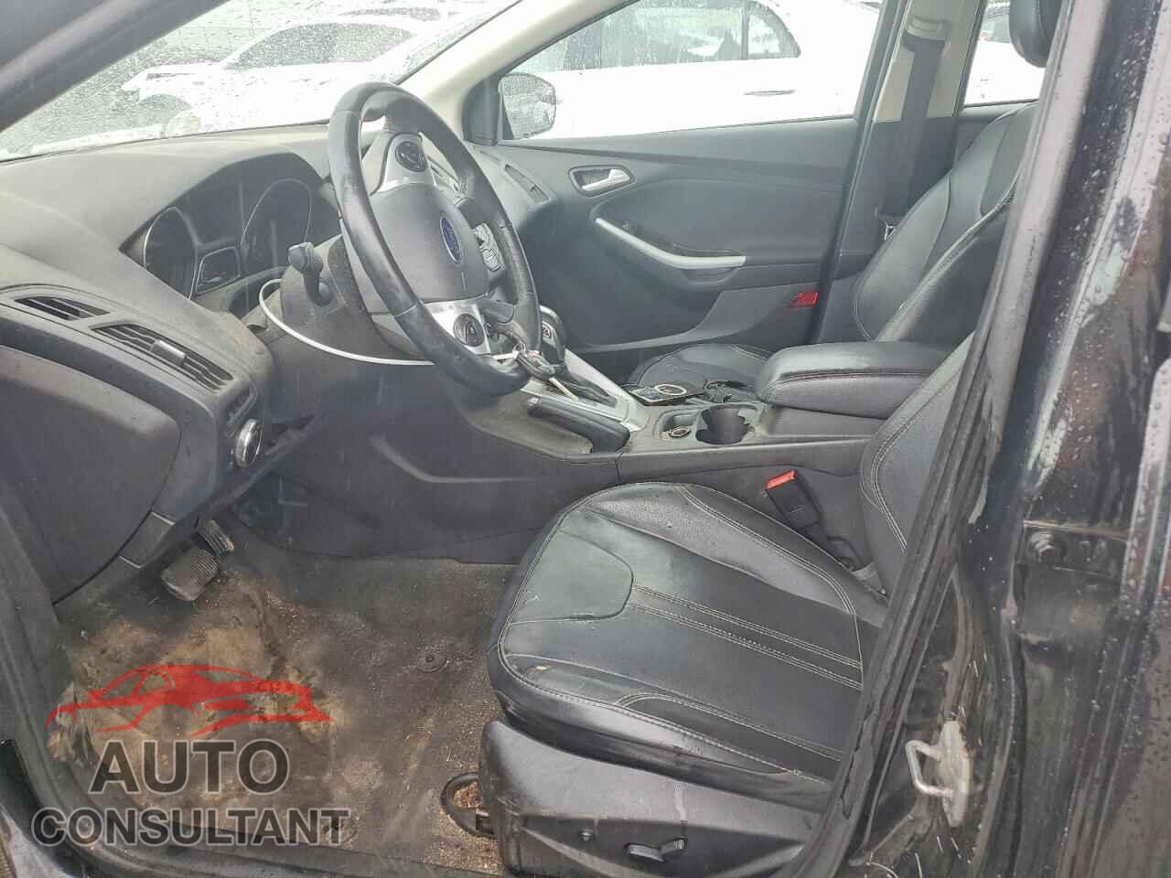 FORD FOCUS 2014 - 1FADP3F27EL257563