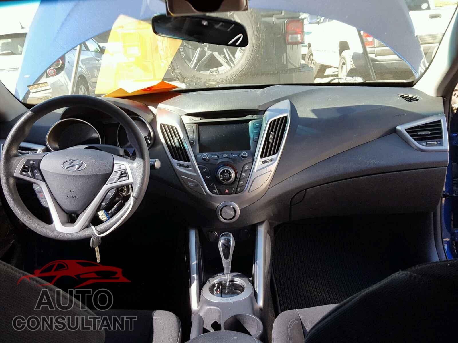 HYUNDAI VELOSTER 2016 - KMHTC6AD2GU261394