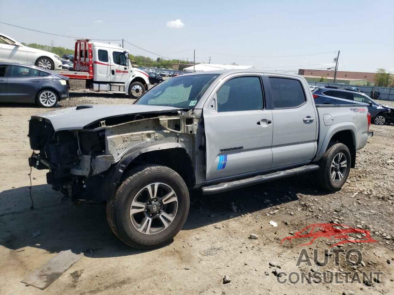 TOYOTA TACOMA 2019 - 3TMCZ5AN5KM256130