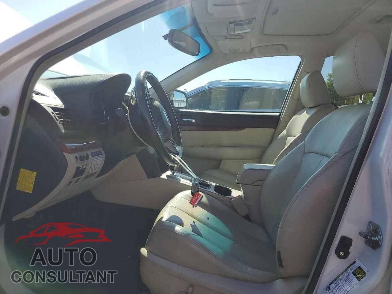SUBARU OUTBACK 2012 - 4S4BRBKC5C3210898