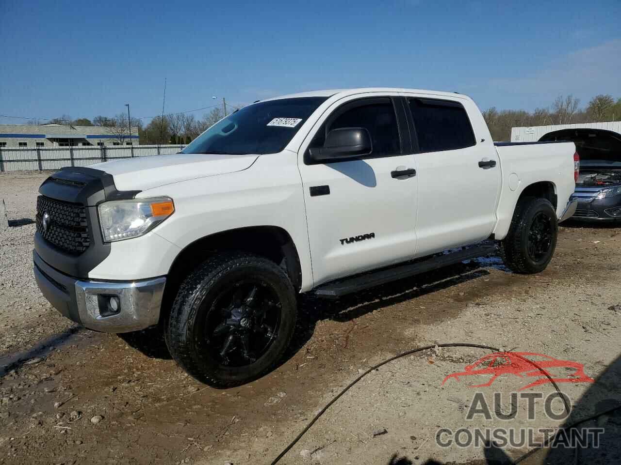 TOYOTA TUNDRA 2017 - 5TFDW5F16HX654453