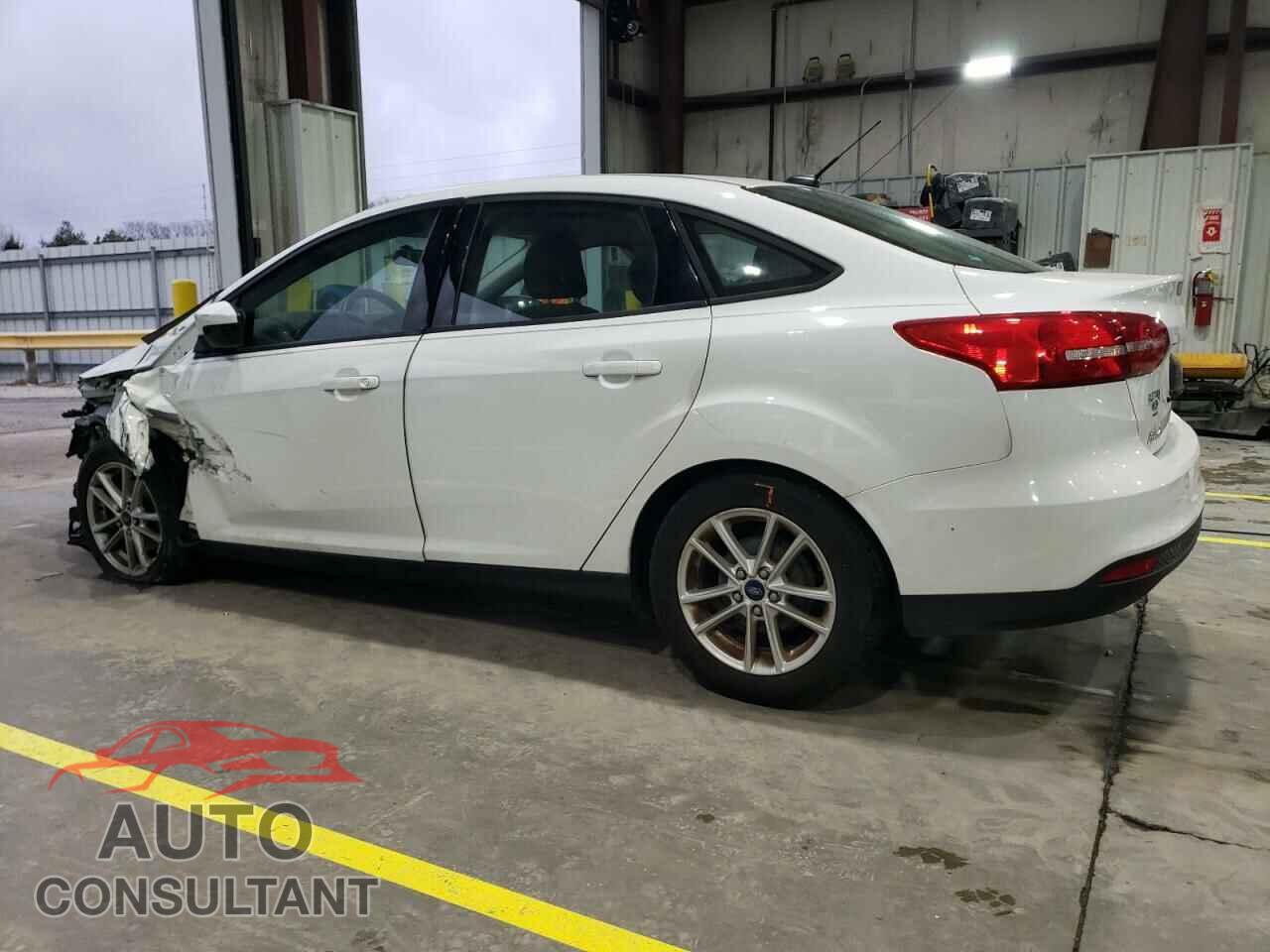 FORD FOCUS 2015 - 1FADP3F25FL250046
