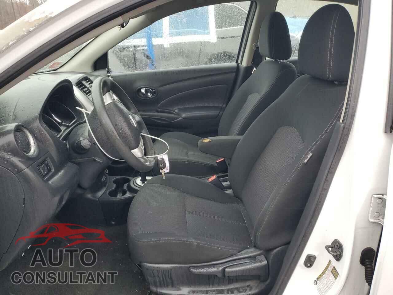NISSAN VERSA 2017 - 3N1CN7AP3HL843159