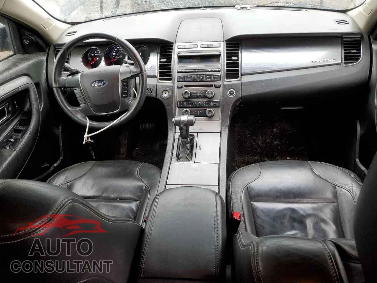 FORD TAURUS 2010 - 1FAHP2EW8AG170158