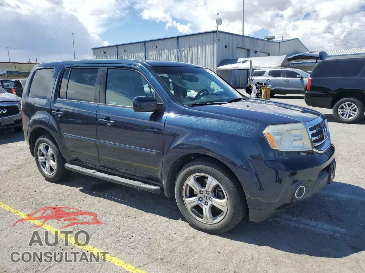 HONDA PILOT 2012 - 5FNYF4H77CB013165