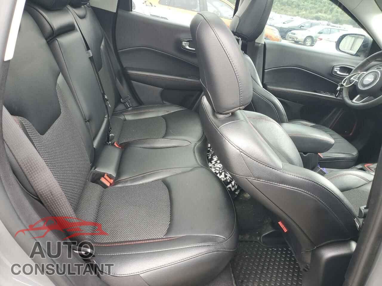 JEEP COMPASS 2021 - 3C4NJDDB2MT566157