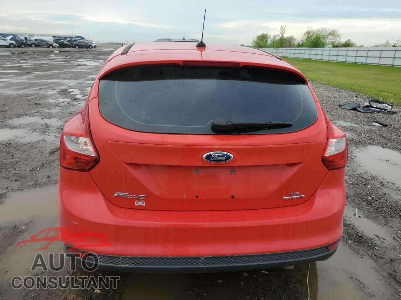 FORD FOCUS 2014 - 1FADP3K23EL312855
