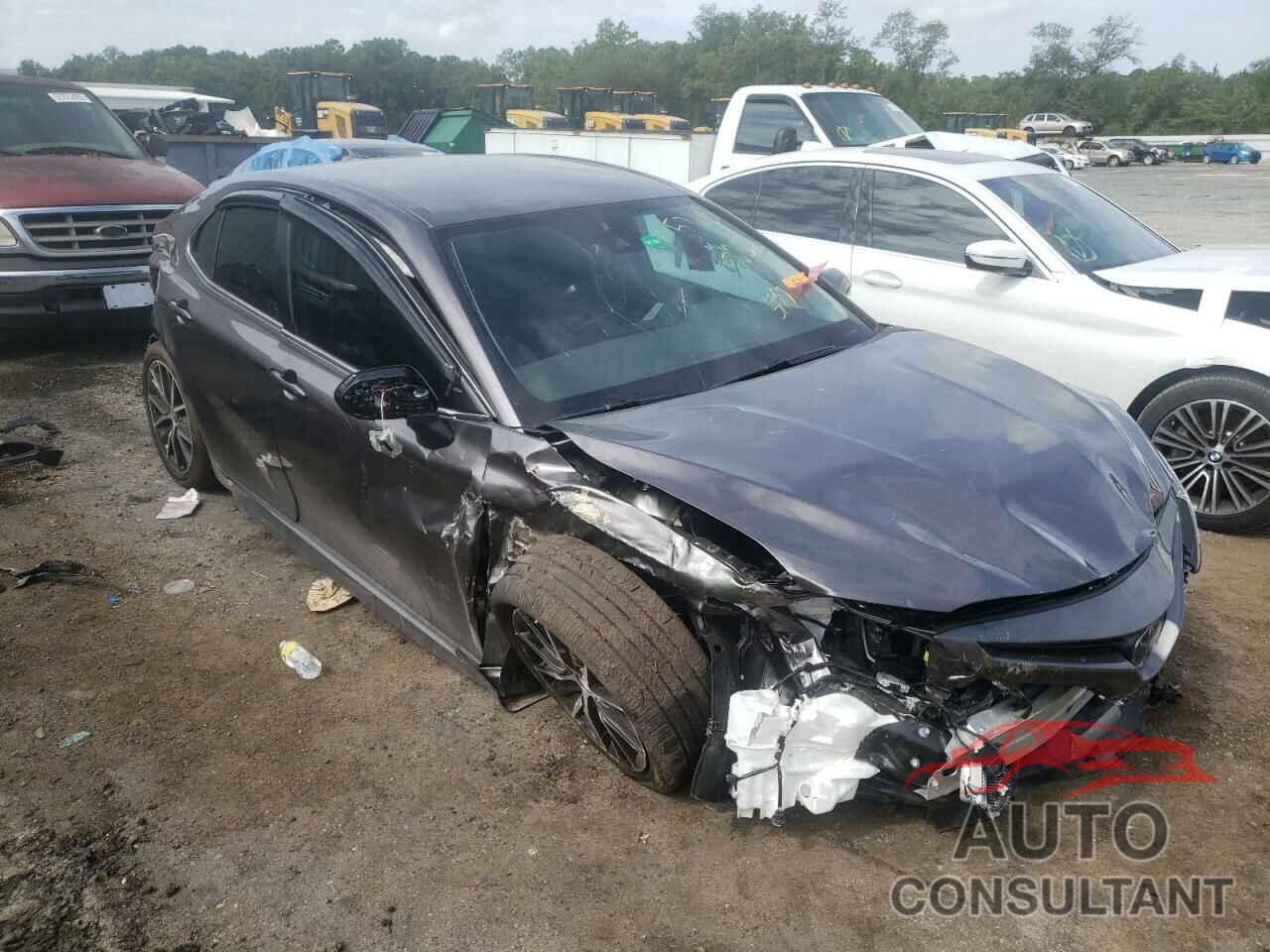 TOYOTA CAMRY 2022 - 4T1T11AK7NU631274