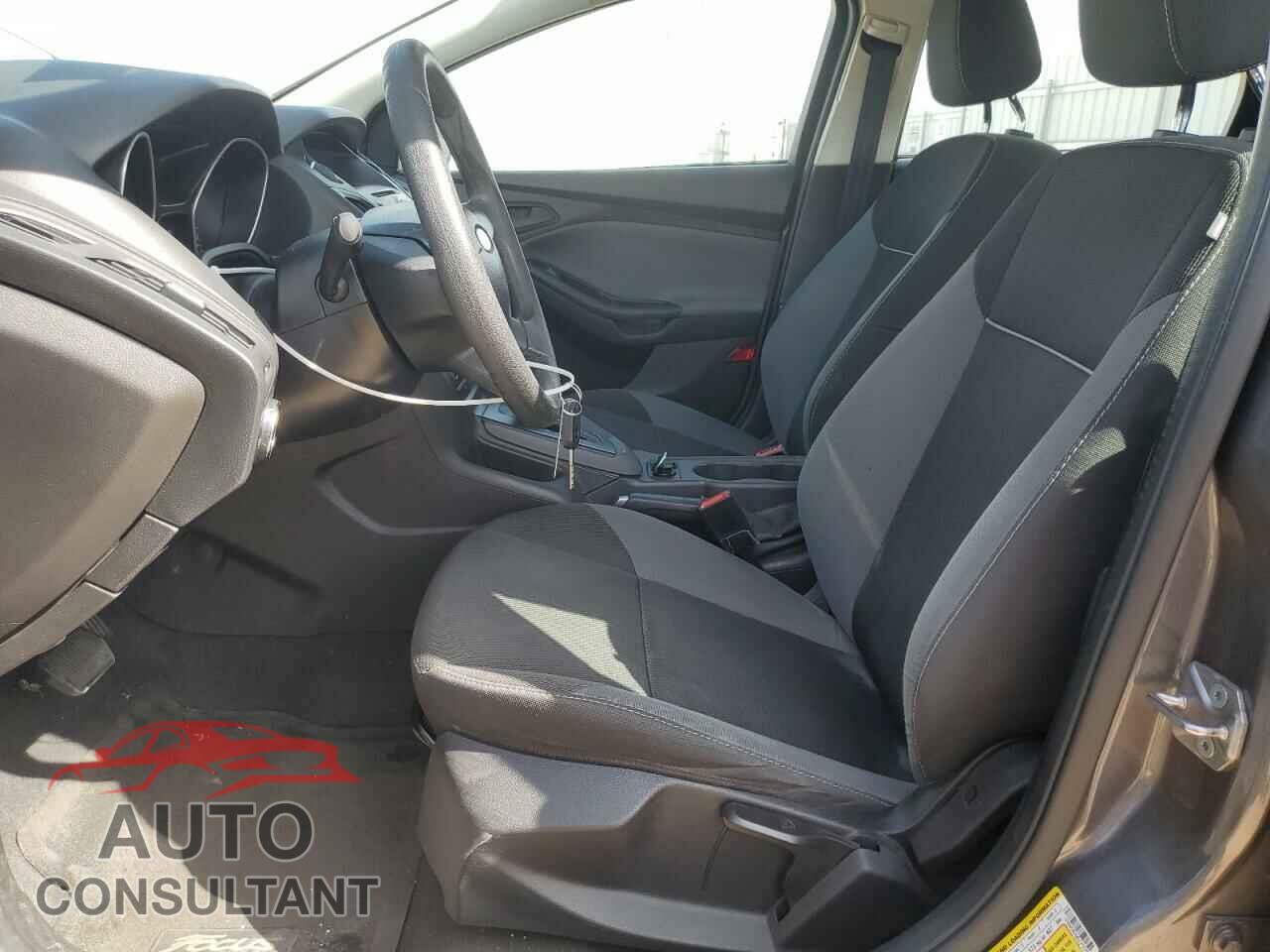 FORD FOCUS 2014 - 1FADP3E25EL271270