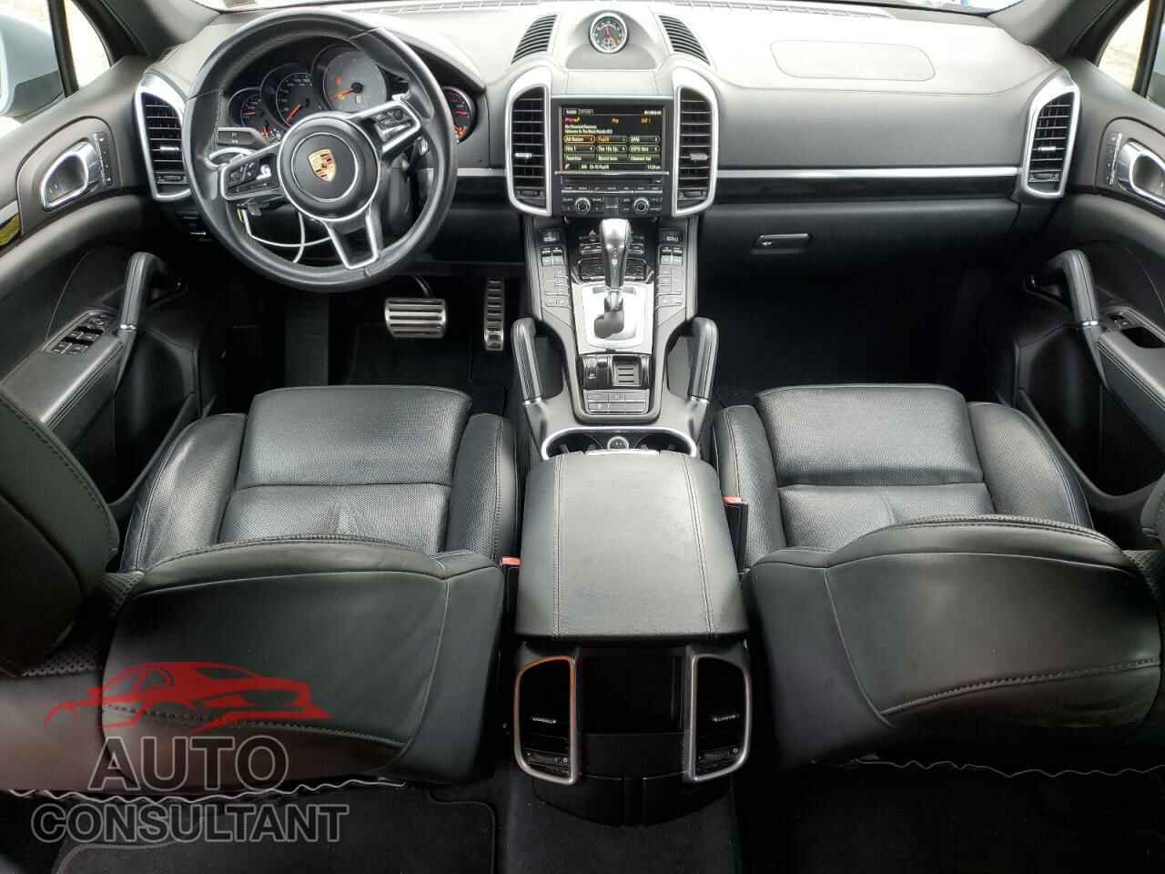 PORSCHE CAYENNE 2016 - WP1AB2A2XGLA96785