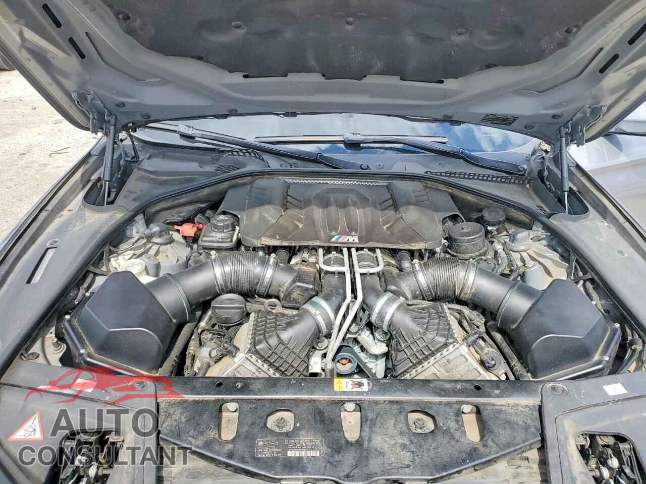 BMW M5 2013 - WBSFV9C54DC773316