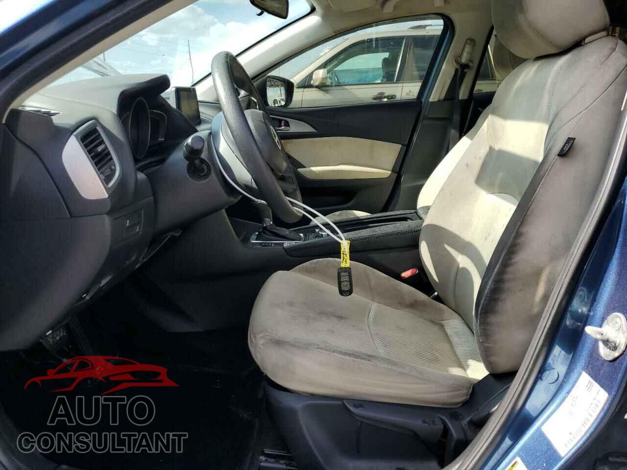 MAZDA 3 2017 - 3MZBN1U70HM134441