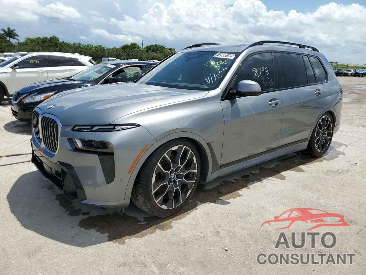 BMW X7 2023 - 5UX23EM05P9R00100