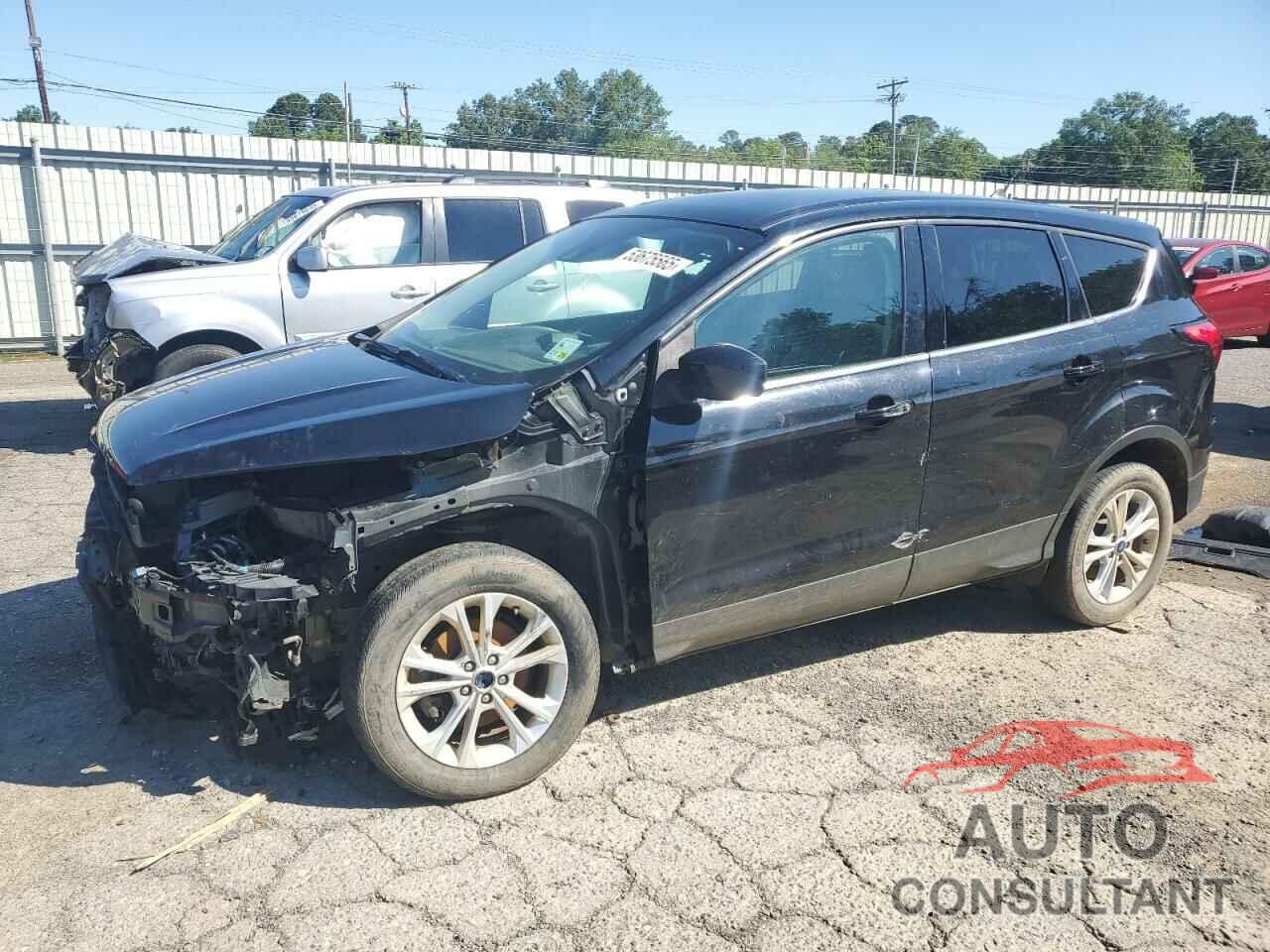 FORD ESCAPE 2019 - 1FMCU0GD4KUB65082