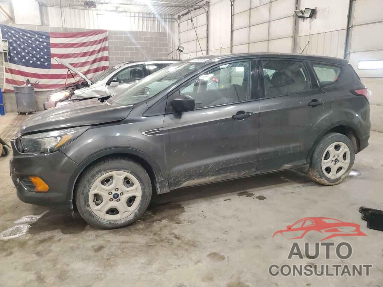 FORD ESCAPE 2018 - 1FMCU0F7XJUB24904