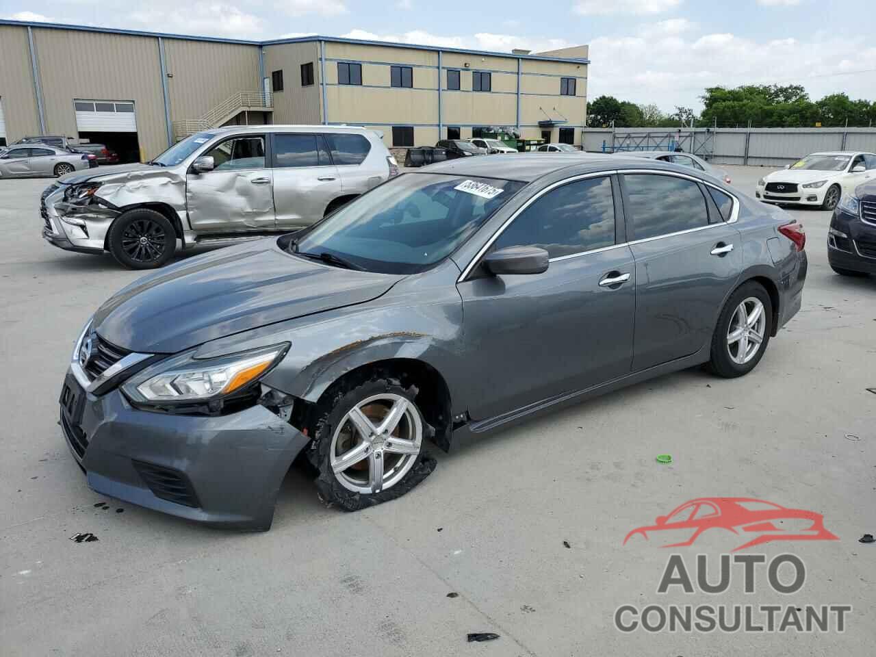 NISSAN ALTIMA 2018 - 1N4AL3AP1JC107685
