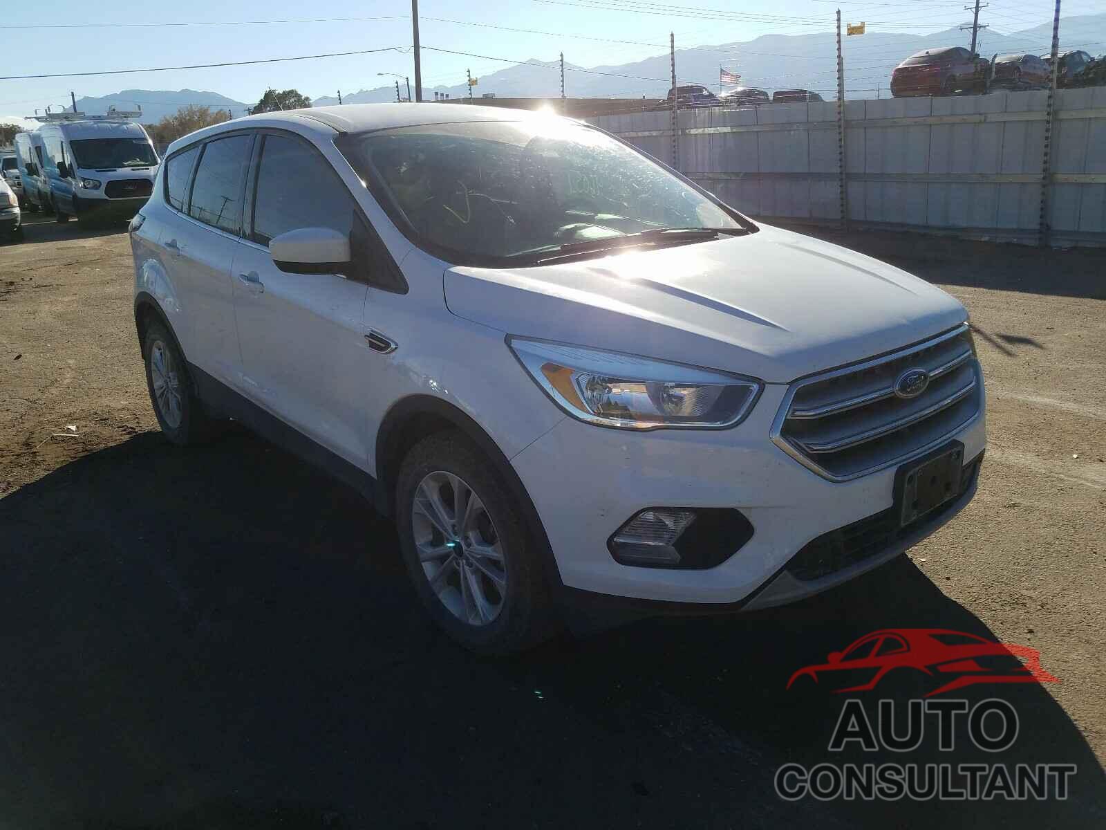 FORD ESCAPE 2017 - 1FMCU9G93HUE95790