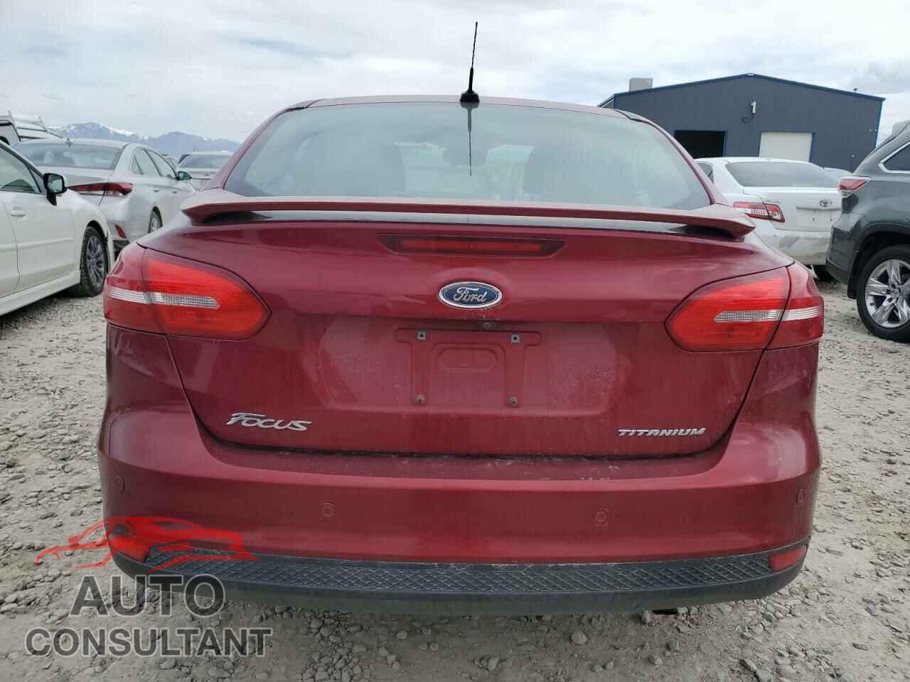 FORD FOCUS 2017 - 1FADP3J20HL247257