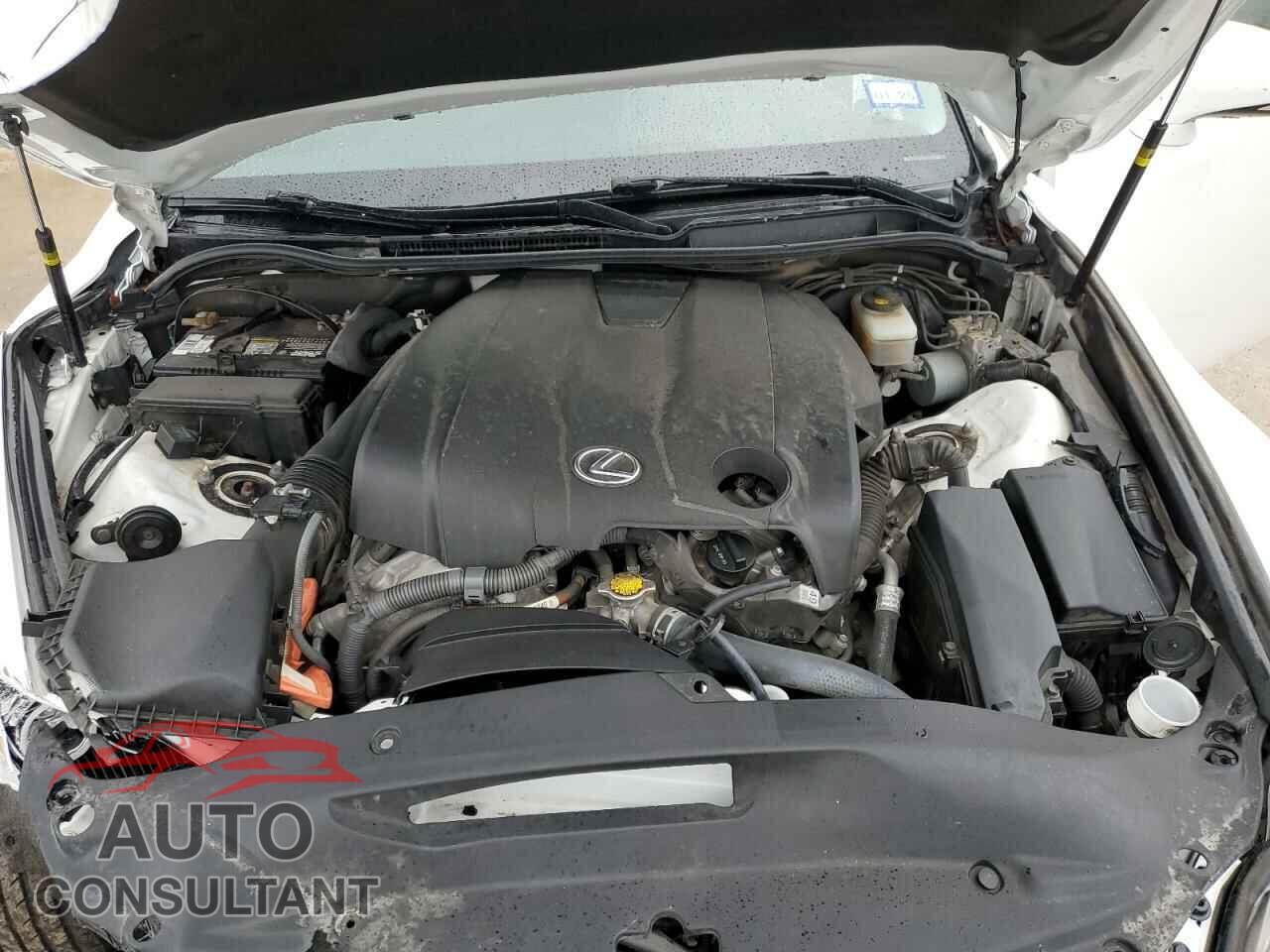 LEXUS IS 2015 - JTHCF1D23F5020735