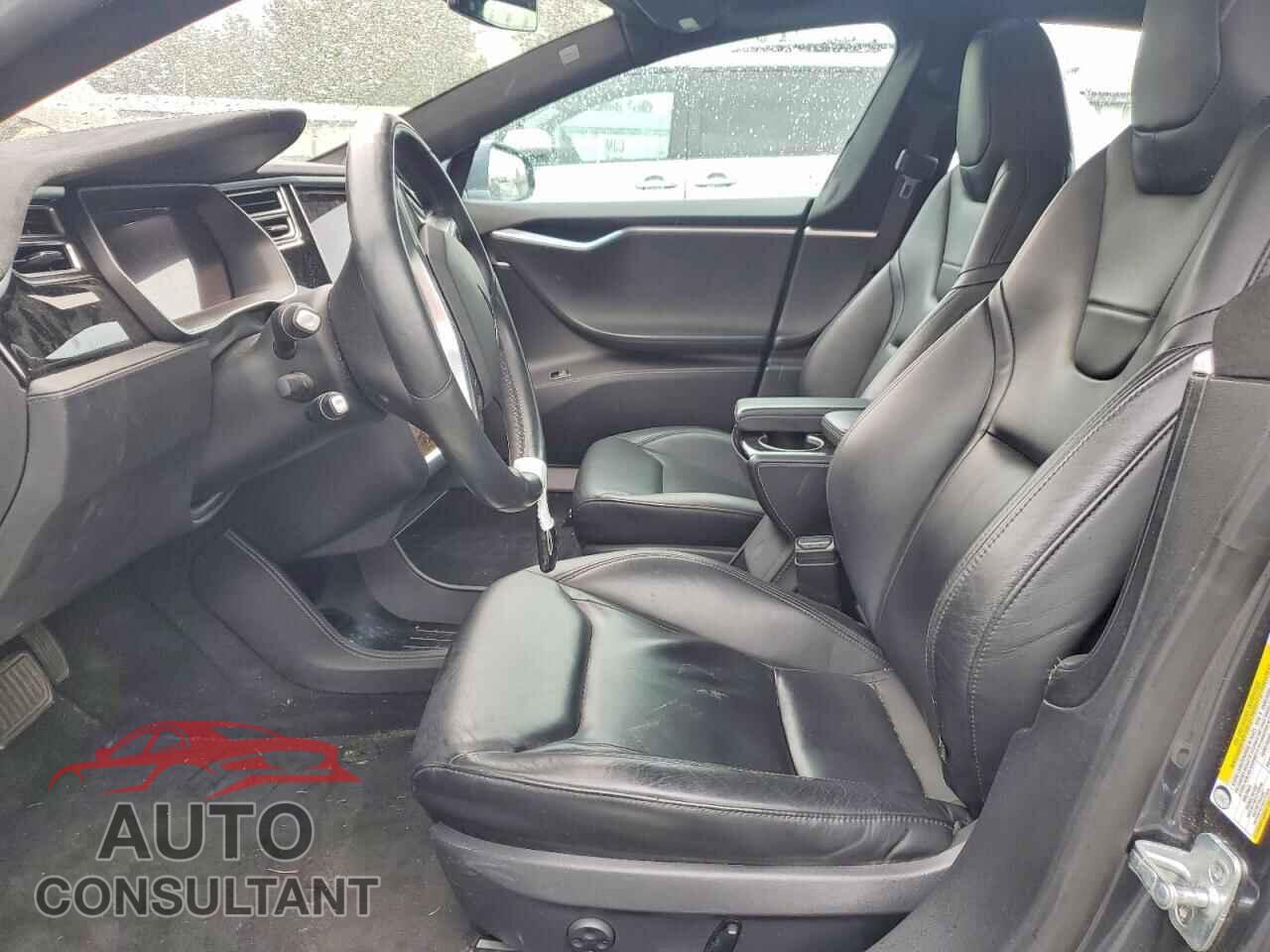 TESLA MODEL S 2015 - 5YJSA1E25FF118450