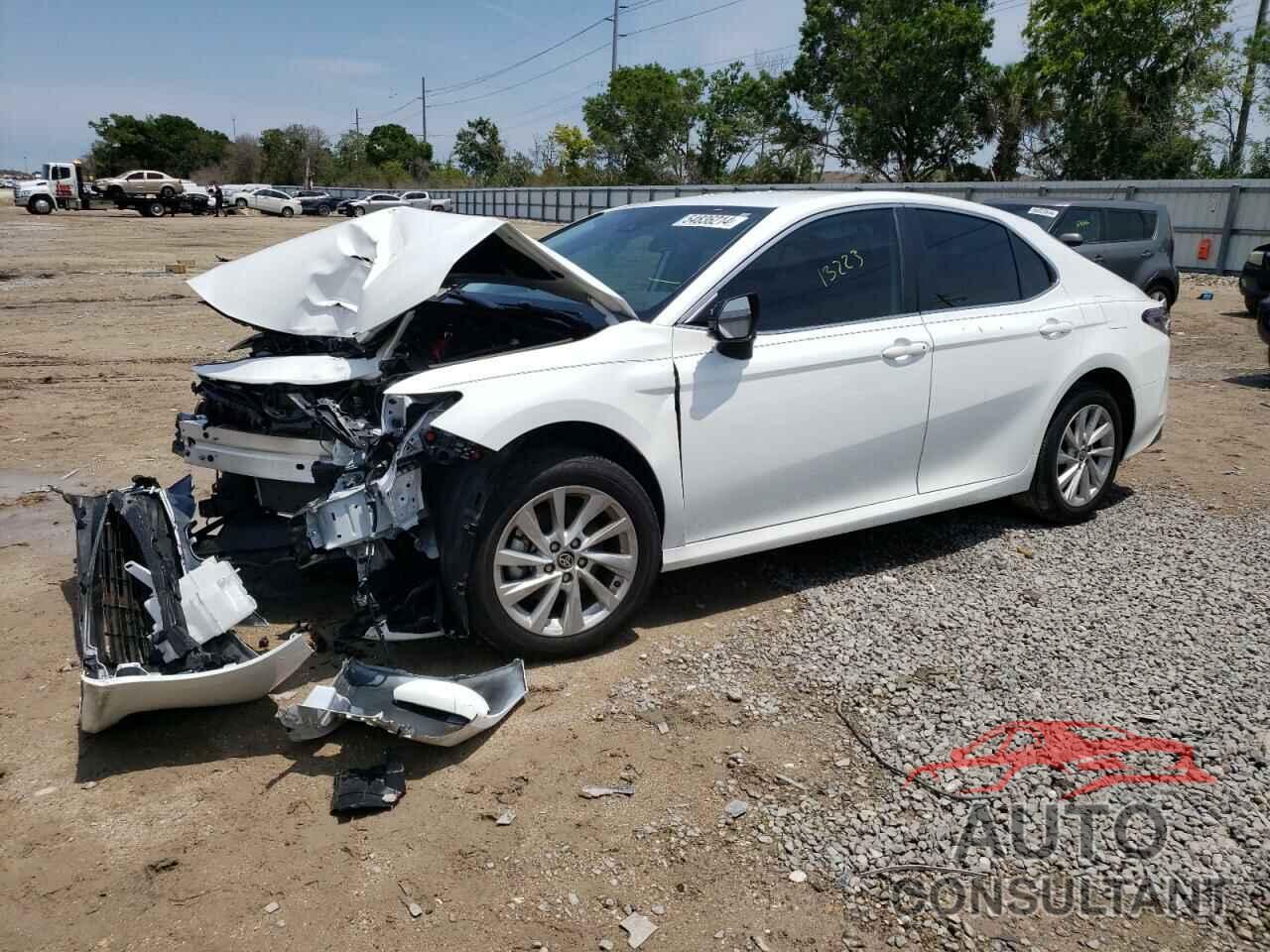 TOYOTA CAMRY 2023 - 4T1C11AK0PU182944