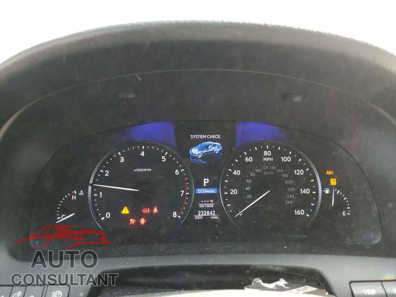 LEXUS LS460 2014 - JTHCL5EF8E5021279