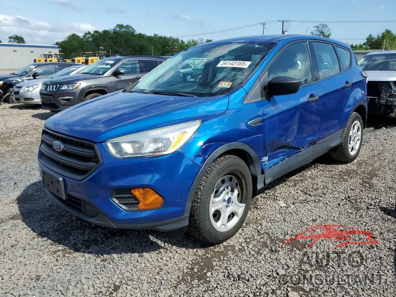 FORD ESCAPE 2017 - 1FMCU0F71HUD14309
