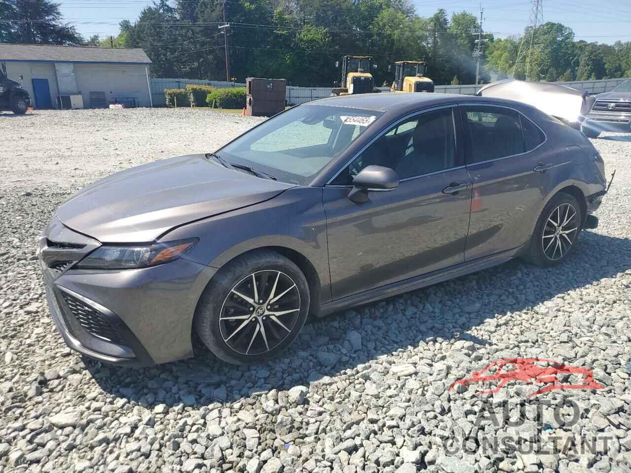 TOYOTA CAMRY 2024 - 4T1G11AK7RU851036