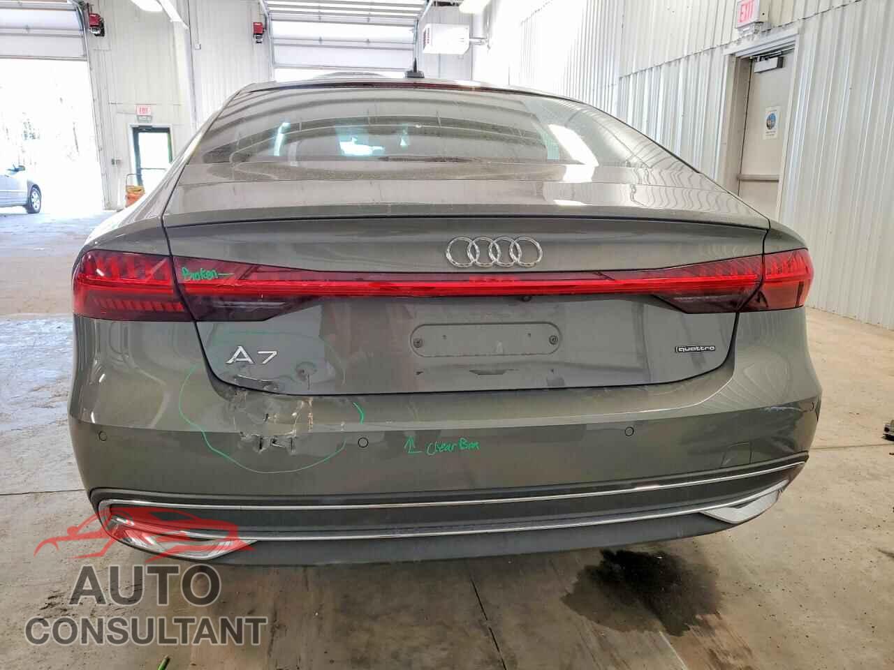 AUDI A7 2022 - WAUR2BF24NN010284