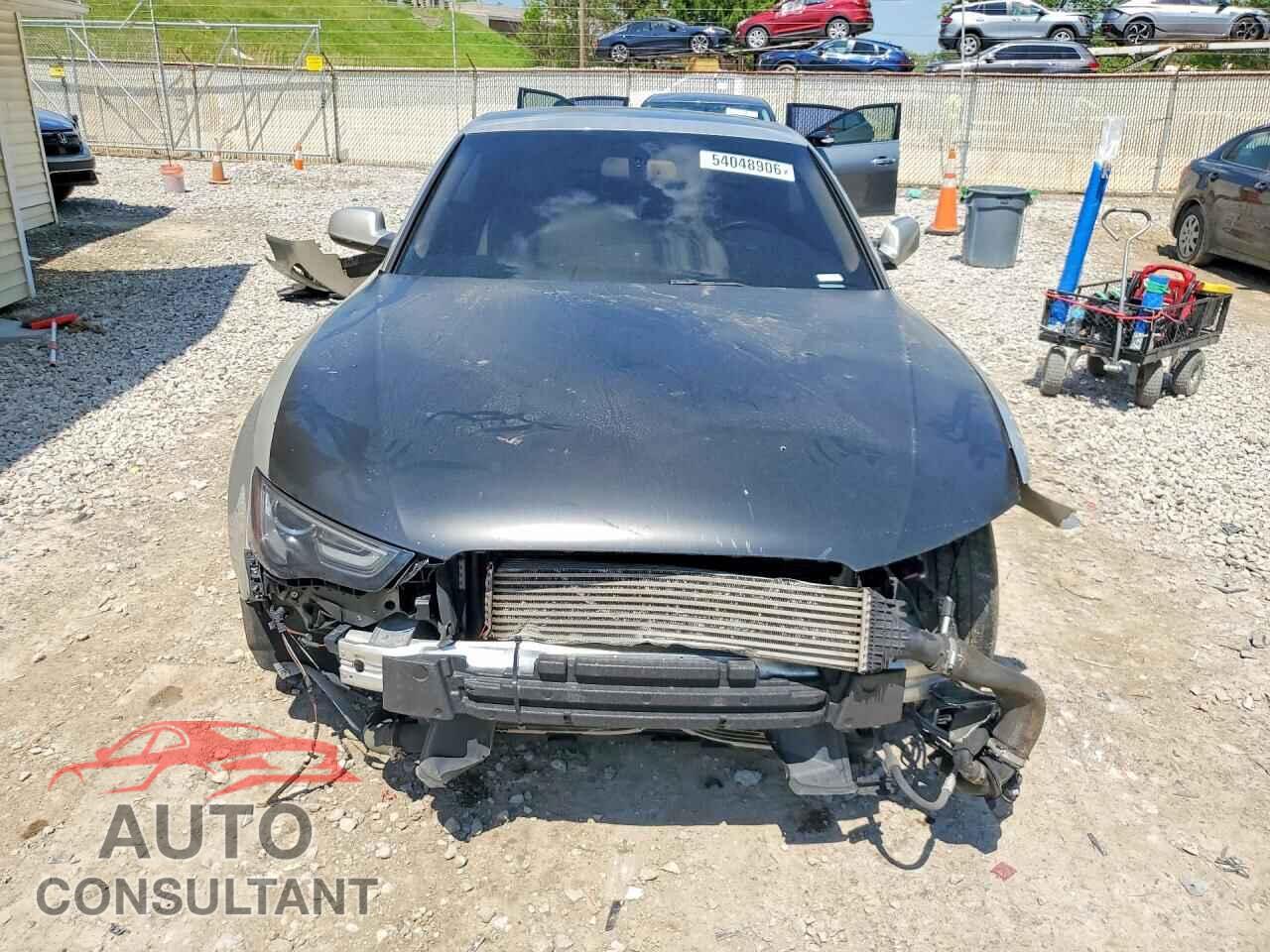AUDI A5 PREMIUM 2013 - WAULFAFR6DA008785