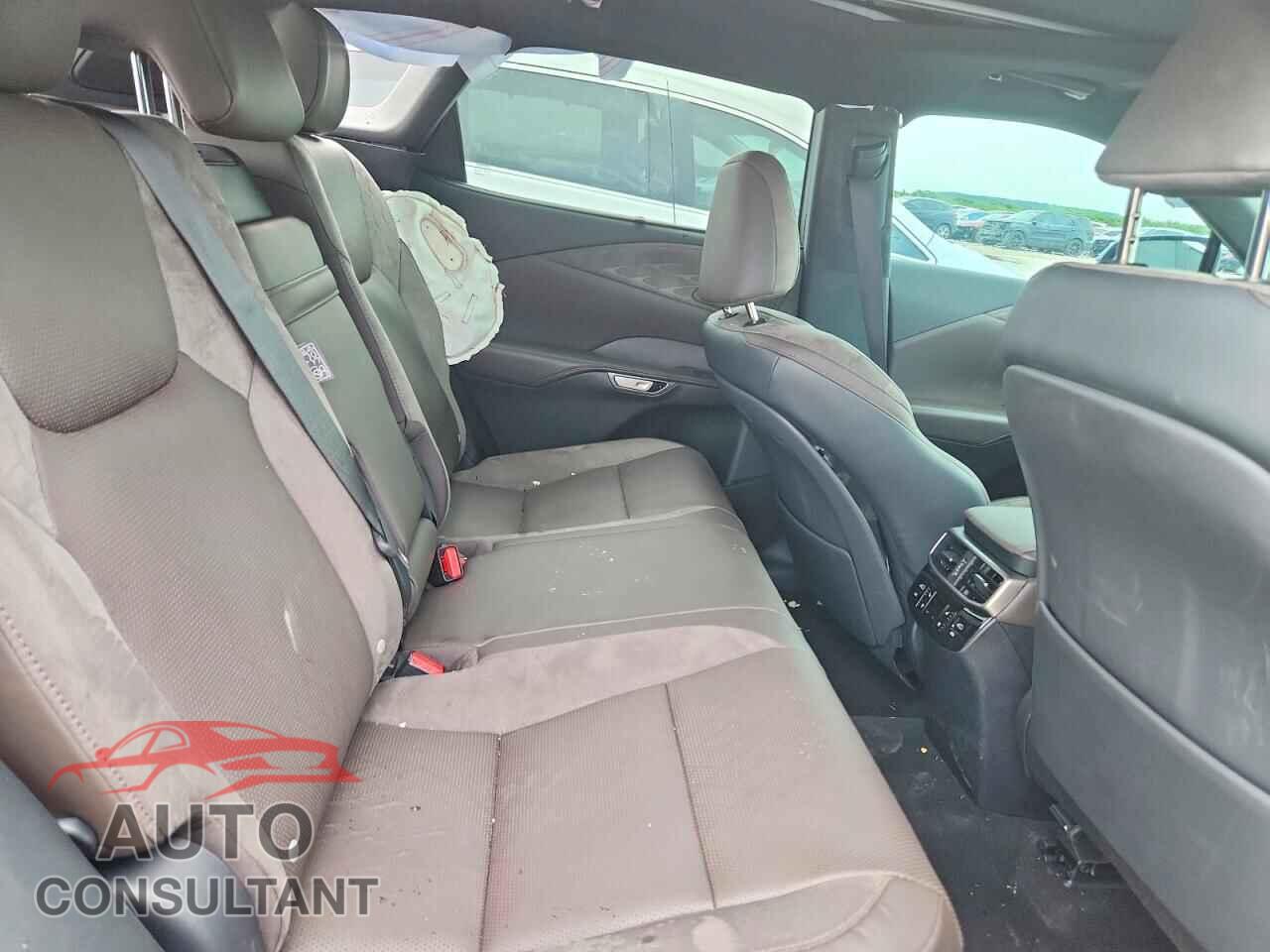 LEXUS UNKNOWN 2025 - 2T2BBMCA9SC070745