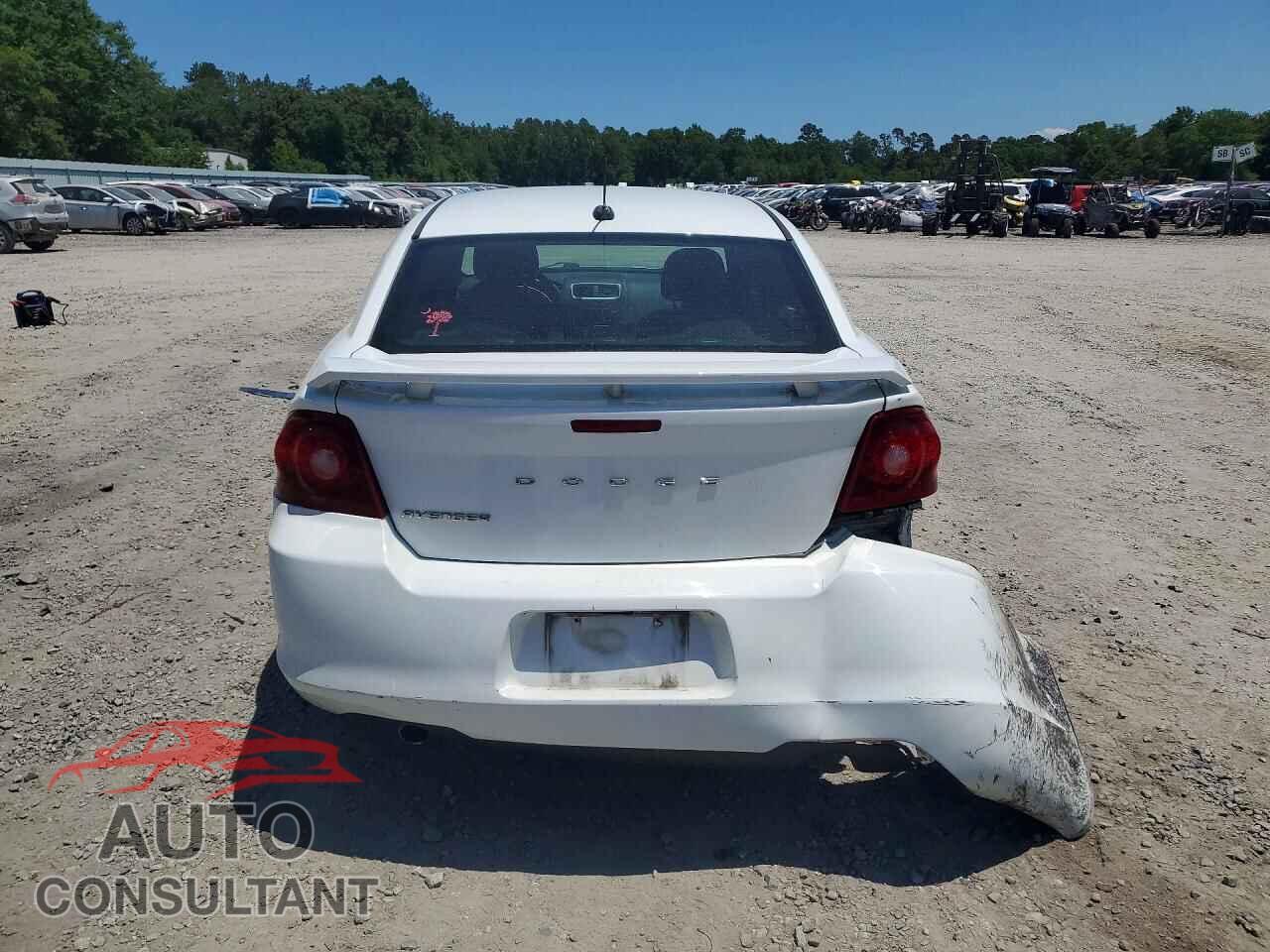 DODGE AVENGER 2013 - 1C3CDZAG5DN633057