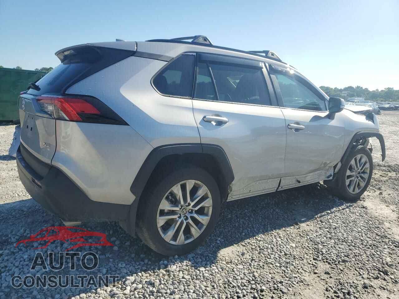TOYOTA RAV4 2024 - 2T3C1RFV2RC286896