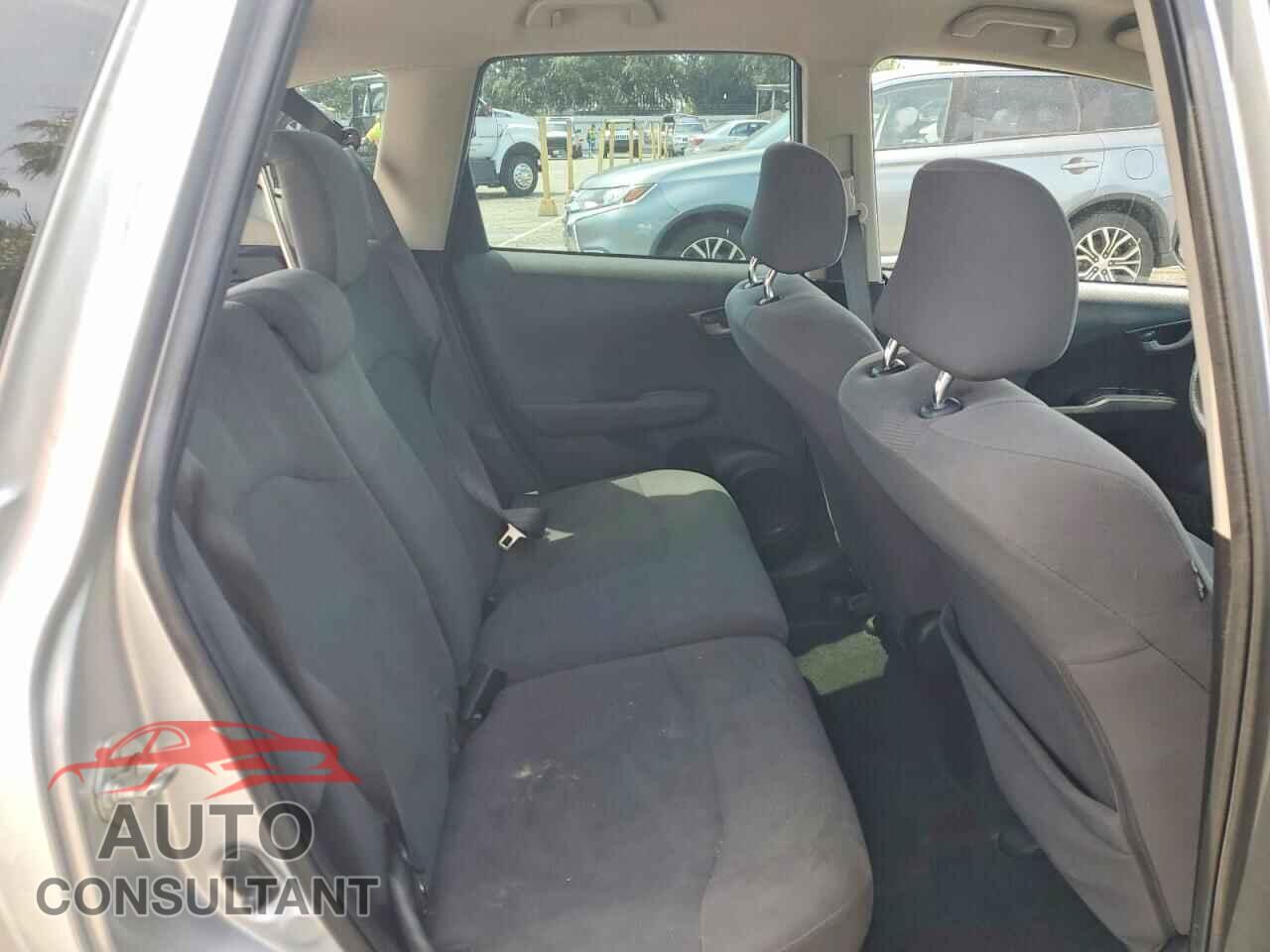 HONDA FIT 2013 - JHMGE8H35DC030126