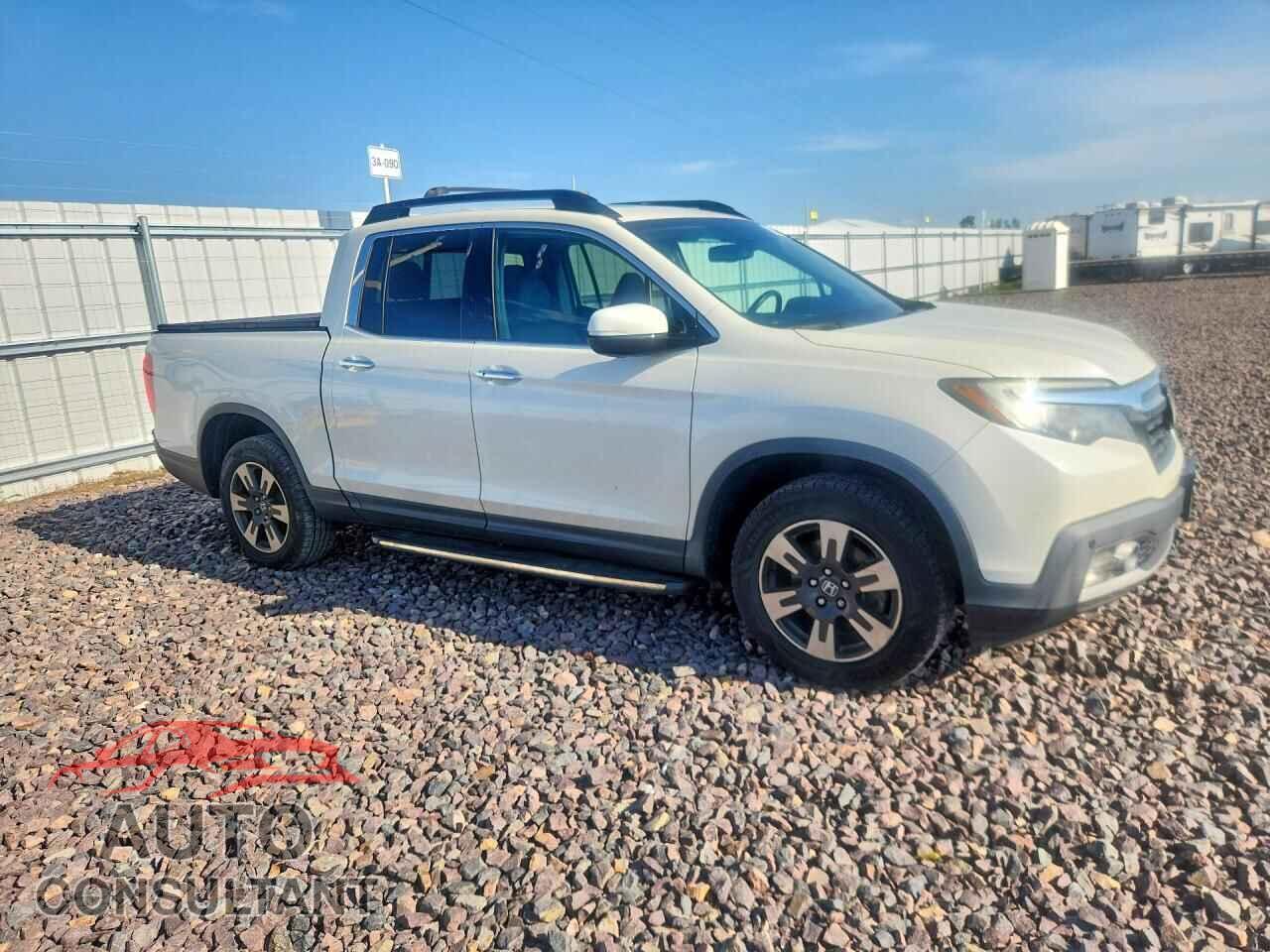 HONDA RIDGELINE 2017 - 5FPYK3F74HB024468