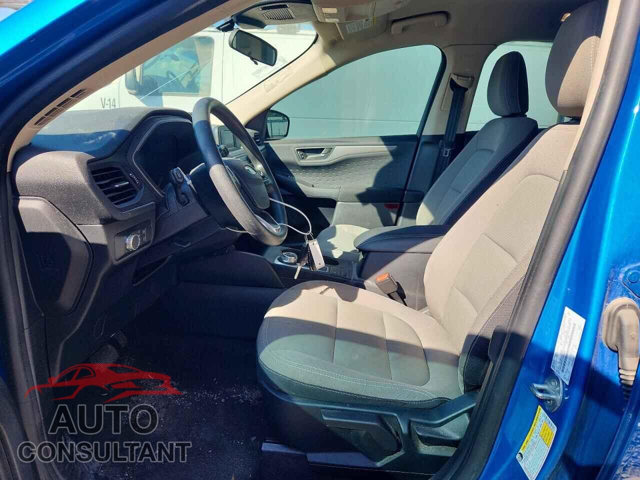 FORD ESCAPE 2020 - 1FMCU9F61LUA66616