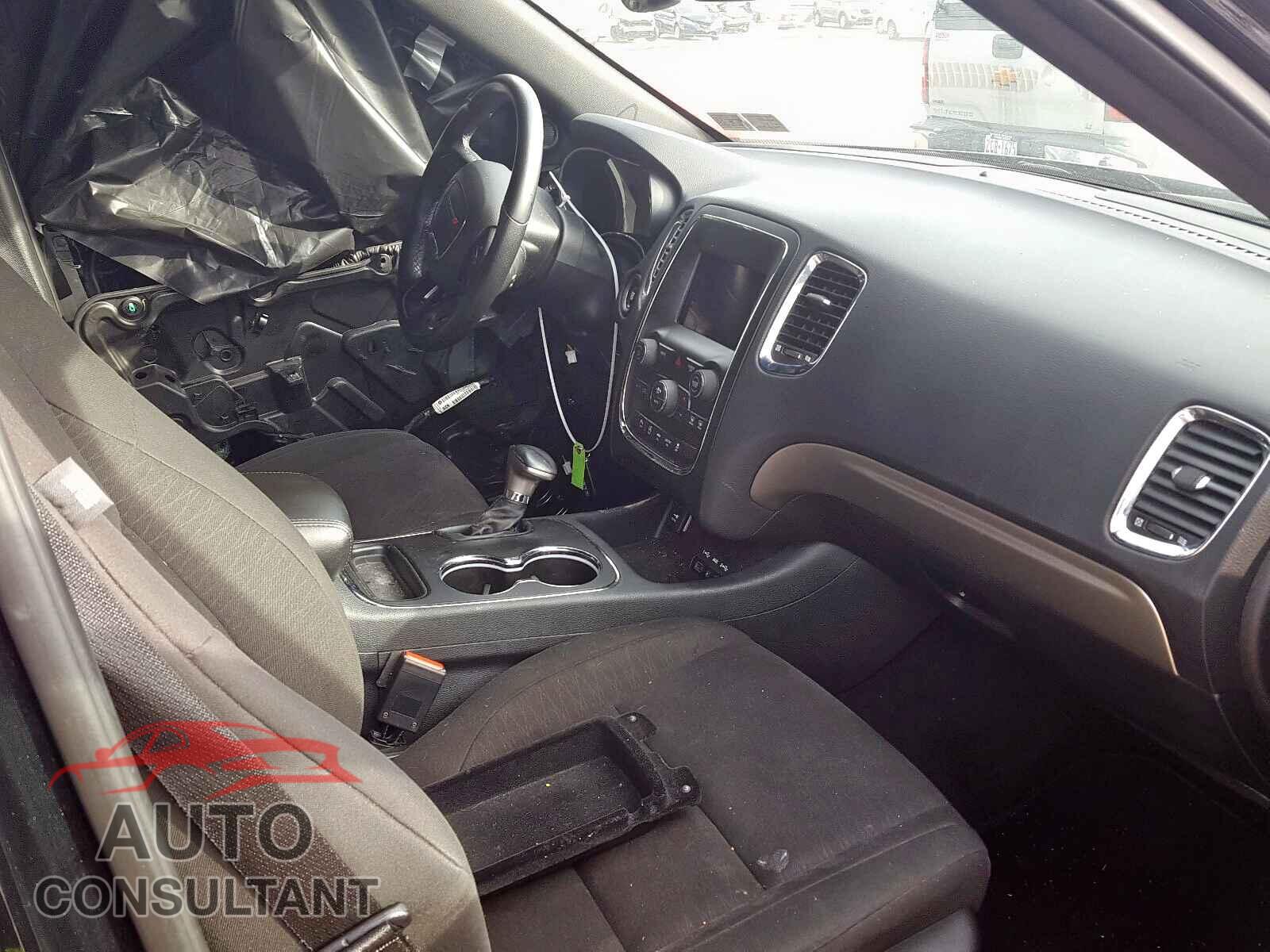DODGE DURANGO 2018 - 1C4RDJAG3JC496425