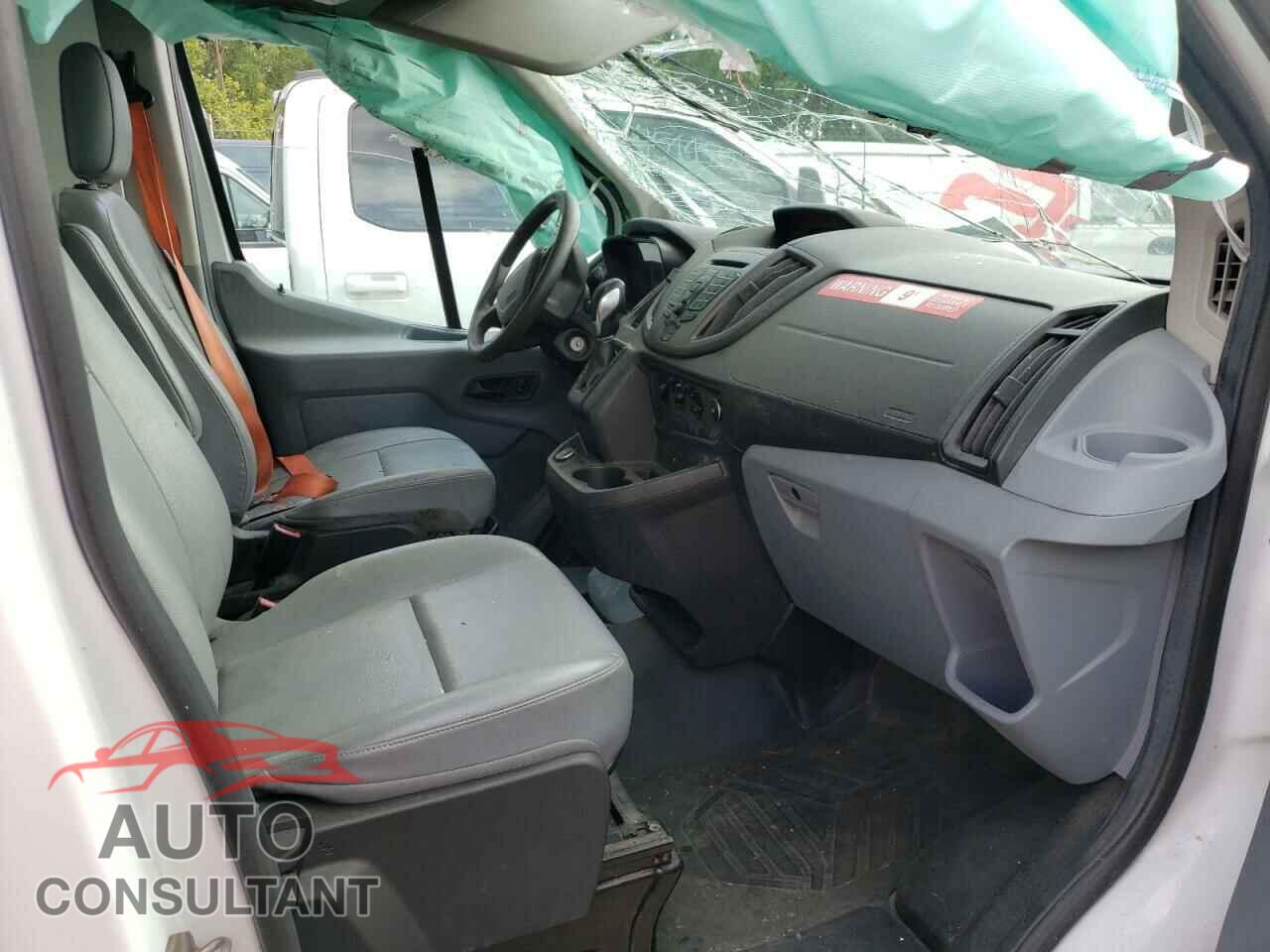FORD TRANSIT 2018 - 1FTYE2CM7JKB52328