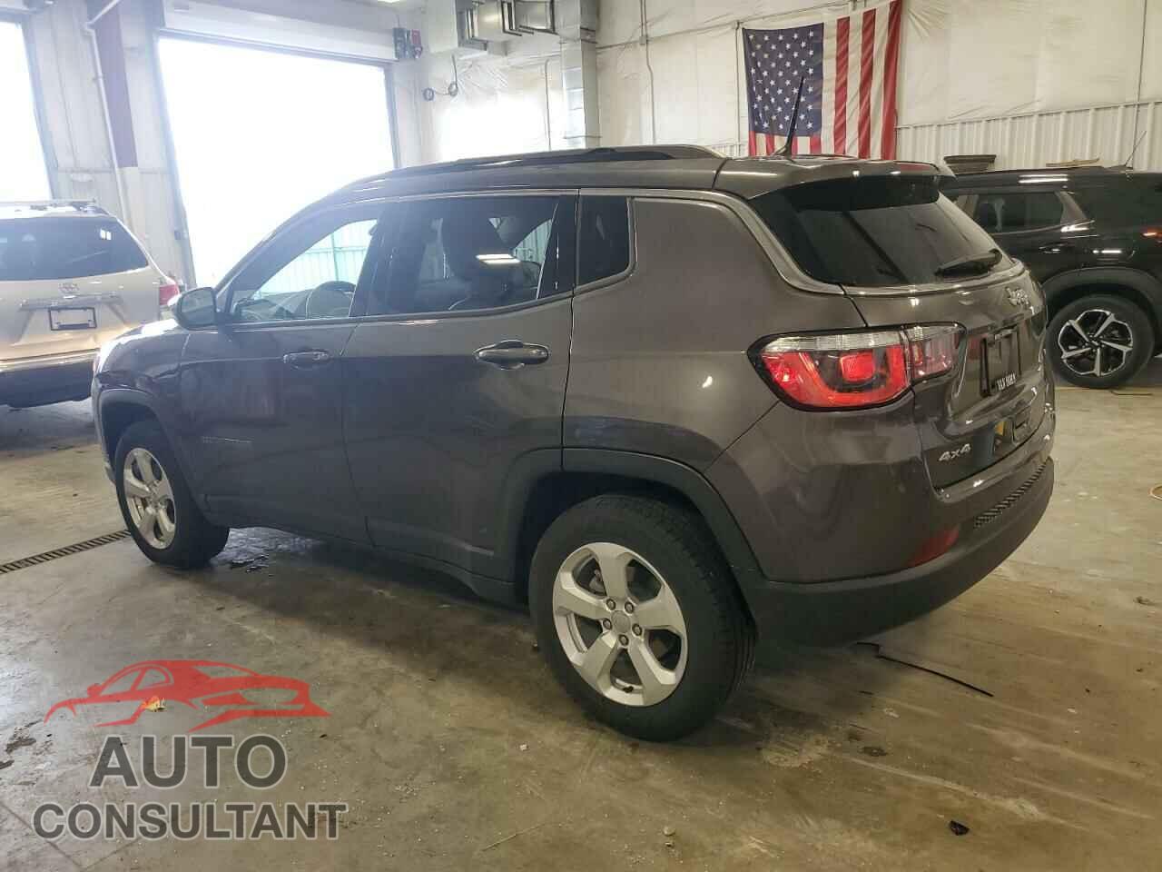 JEEP COMPASS 2018 - 3C4NJDBB0JT482336